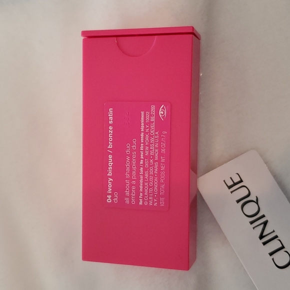 NEW Clinique Beauty Bundle & Estee Lauder Pure Color Lip Stick 💋 & More - Picture 5 of 14